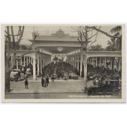 Ventimiglia / Italy: Mercato Dei Fiori Flower Market Crowd Vintage Car (Vintage RPPC ~1920s/1930s)