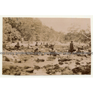 Congo Belge: Native Gold Diggers At River (Vintage Photo Sepia 1910)