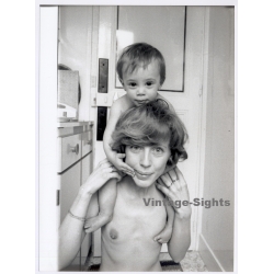 Jerri Bram (1942-2020): Proud Topless Mother Carries Son On Shoulders*1 (Vintage Photo ~1970s/1980s)