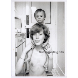 Jerri Bram (1942-2020): Proud Topless Mother Carries Son On Shoulders*2 (Vintage Photo ~1970s/1980s)