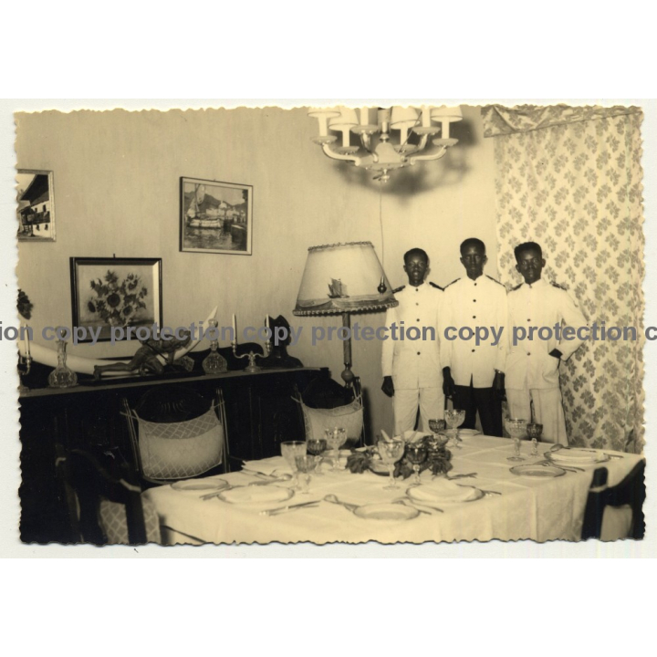 Congo Belge: 3 Indigenous Waiters / Servants (Vintage RPPC Studio Darc Y. Charlier)