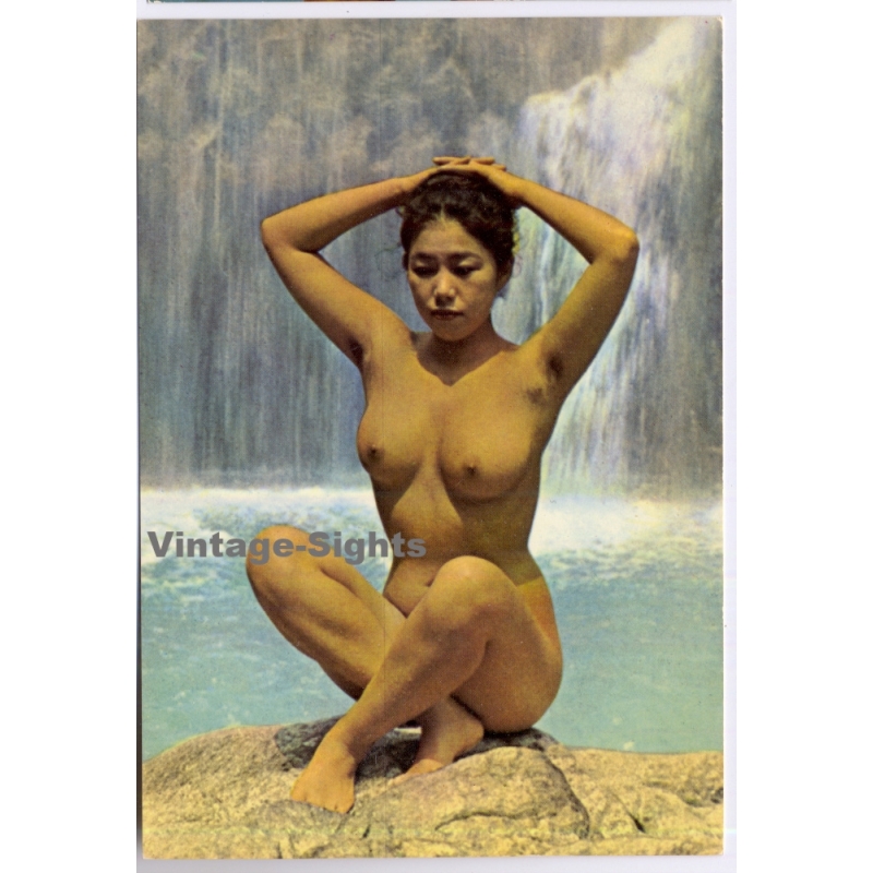 Nude Beach Beauty*8 / Nudism - Pin-up (Vintage PC 1970s)