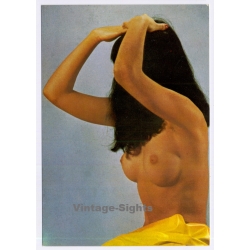 Upper Body Of Nude Pin-up Female / Risqué (Vintage PC 1970s)