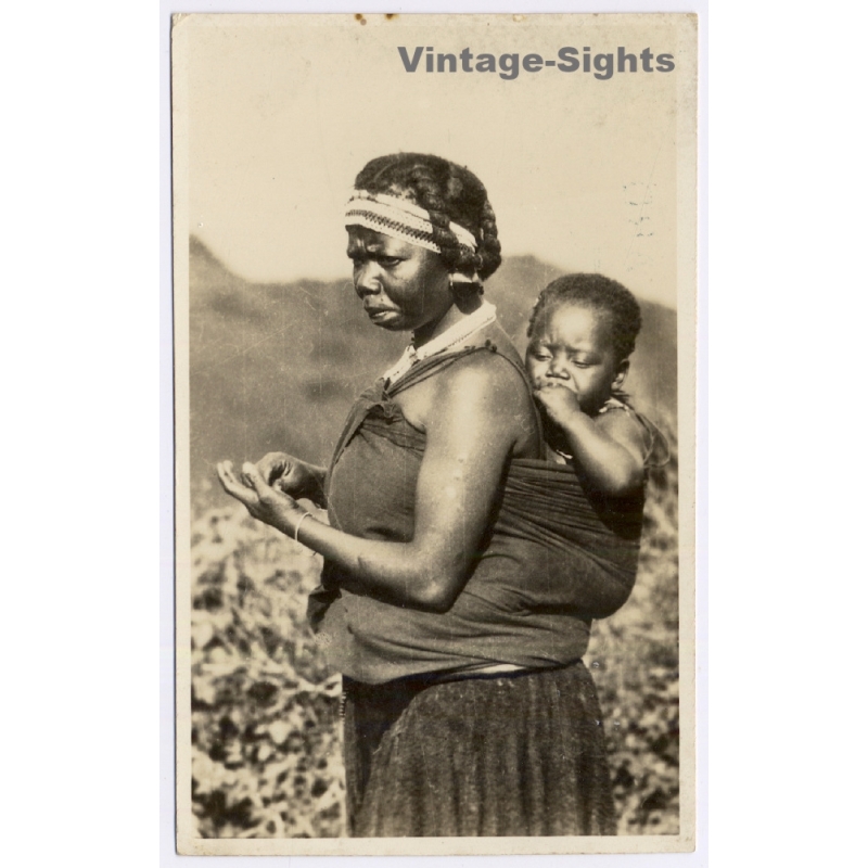 South Africa: Fingo Amamfengu Mother & Child / Ethnic (Vintage RPPC 1920s/1930s)
