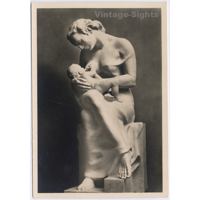 Josef Thorak: Mutter Mit Kind - Sculpture (Vintage RPPC 1940s)