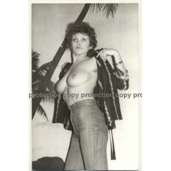 Cheeky Busty Semi Nude Curlyhead *3 / Jeans - Photo Wallpaper (Vintage Photo B/W GDR 1970s)