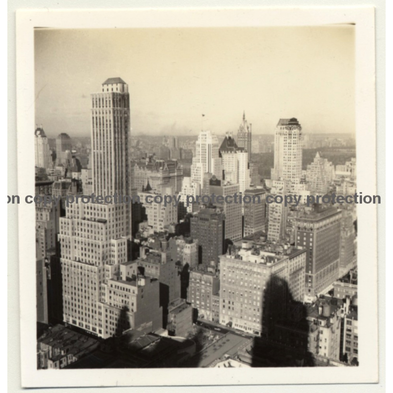 New York: Mid Town To Central Park / Skyscrapers (Vintage Photo B/W ~ 1960s)