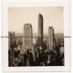 New York: View Over Manhattan / Skyscrapers (Vintage Photo B/W ~ 1960s)