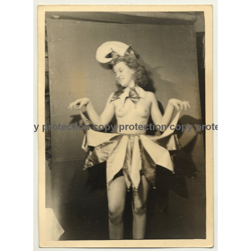 Semi Nude Blonde Female In Carnival Costume *5 / Hat (Vintage Photo ~1930s)