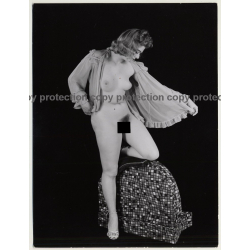 Nude Art: Blonde Female In Neglige / Striptease (Vintage Photo: Seufert 50s/60s)