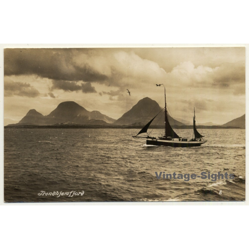 Trondhjemsfjord - Trondheimfjord / Norway: Sailing Boat - Mountains (Vintage RPPC)