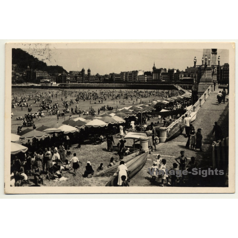 San Sebastian / País Basco: Vista Parcial De La Playa / Beach (Vintage RPPC) San Sebastian / País Basco: Vista Parcial De La Playa / Beach (Vintage RPPC)