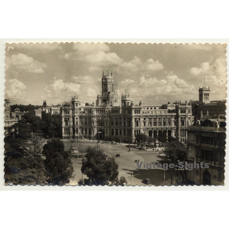 Madrid / Spain: Plaza La Cibeles - Palacio Comunicaciones (Vintage RPPC 1946 Gelatin Silver)