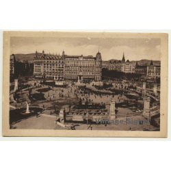 Barcelona / Spain: Plaza De Cataluña / Compañia Trasmediterranea (Vintage Postcard)