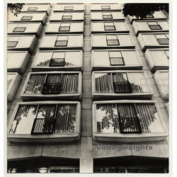 Bruxelles: Hotel Mac Donald - Facade Detail / Architecture - M.Lambrichs (Vintage Photo ~1960s)