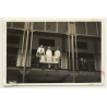 Léopoldville - Congo-Belge: 3 Guys On Balcony Of Hotel A.B.C. (Vintage Photo 1930)