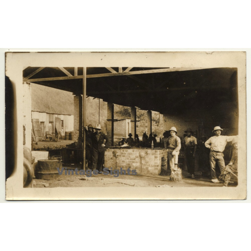 Congo-Belge: Blacksmiths At Forge Furnace / Natives (Vintage Photo ~1920s/1930s) Congo-Belge: Blacksmiths At Forge Furnace / Natives (Vintage Photo ~1920s/1930s)