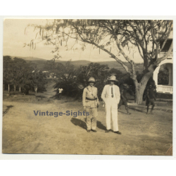 Boma / Congo-Belge: Colonial Officer & Friend / Outskirts (Vintage Photo 1930)