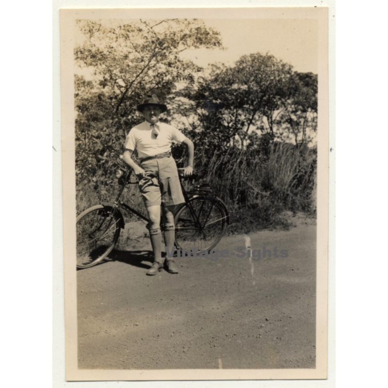 Congo-Belge: Colonialist On Bicycle At Roadside (Vintage Photo 1934)