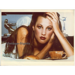 Close-Up Of Female Beauty / Breakfast In Bed (Vintage Photo 1980s WOLFGANG KLEIN ~DIN A3)
