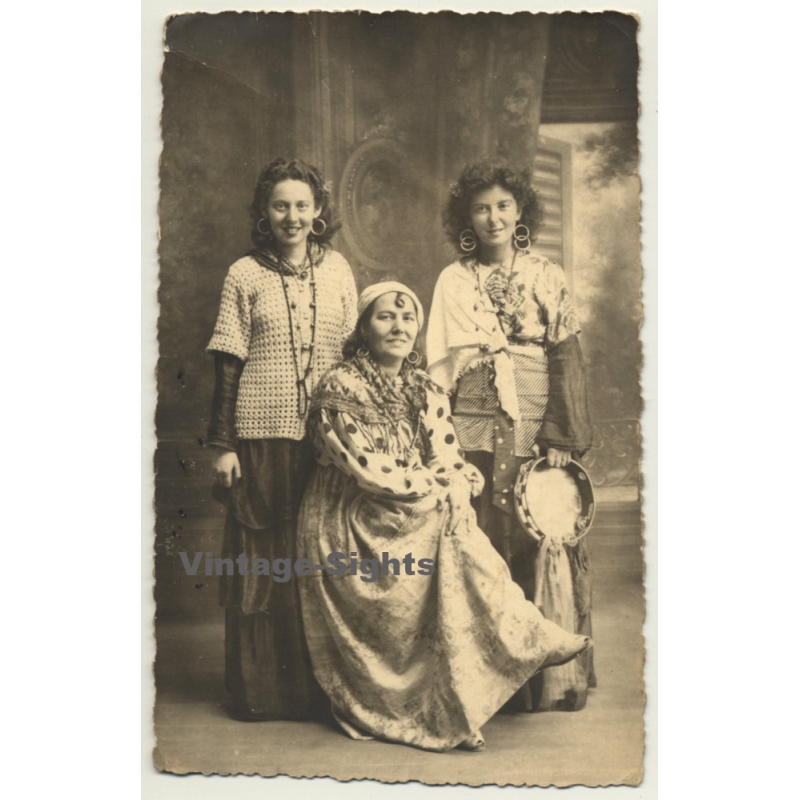 French Female Folklore Dancers / Mme Helen (Vintage Photo ~1920s)