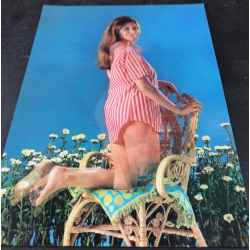 Kneeling On Chair / Nude Female (Vintage 3D Stereo Effect Postcard Toppan)