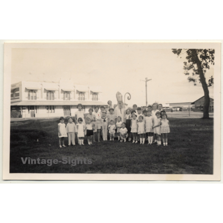 Congo-Belge: Saint Nicolas Visits The Kids Of BCK Railway (Vintage Photo ~1930s)