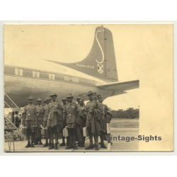 Congo Belge: Force Publique Delegation In Front Of Sabena OO-SDQ *1 (Vintage Photo ~1950s/1960s)