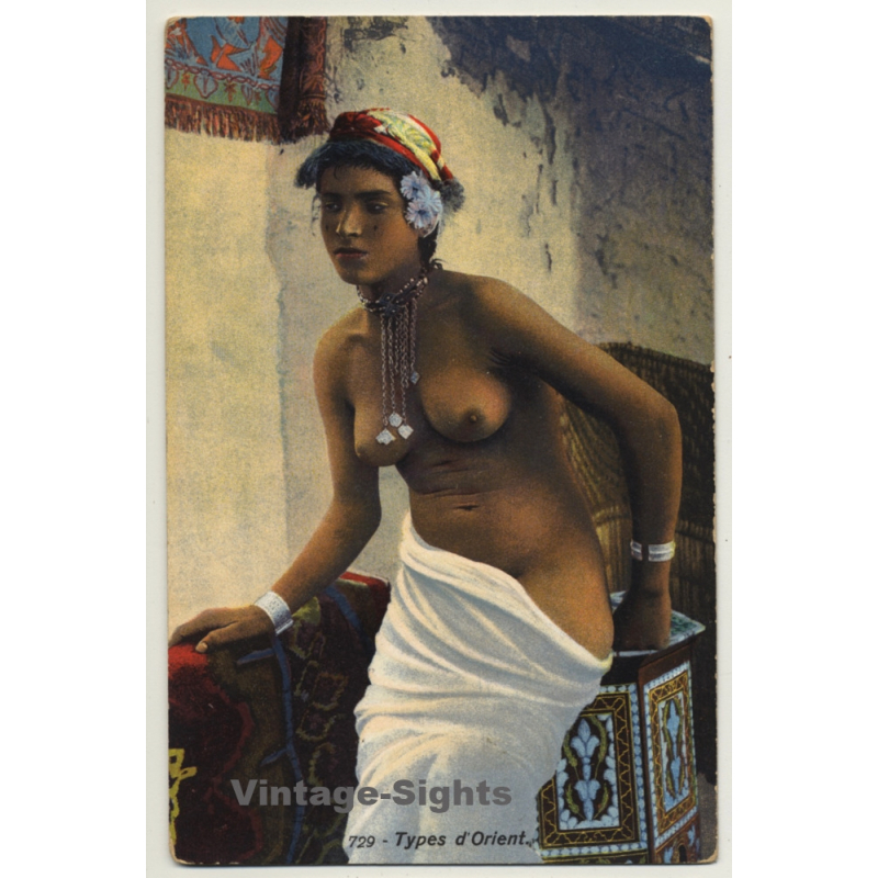 Lehnert & Landrock: Types D'Orient - 729 / Risqué (Vintage Postcard ~1910s/1920s)