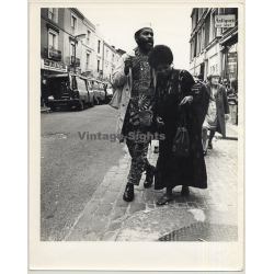 G. Friedlander: African Hippie Couple - Ice Cream - Kensington (Vintage Photo UK ~1970s)