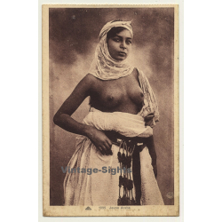 Jeune Arabe / Topless - Ethno - Traditional Clothes (Vintage Postcard C.A.P. ~1940s)