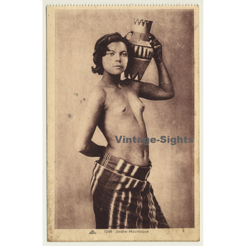 Jeune Mauresque *2 / Topless - Ethno - Traditional Clothes (Vintage Postcard C.A.P. ~1940s)