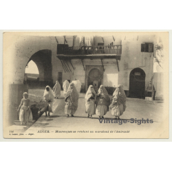 Alger: Mauresques Se Rendant Au Marabout De L'Admirauté (Vintage Postcard)