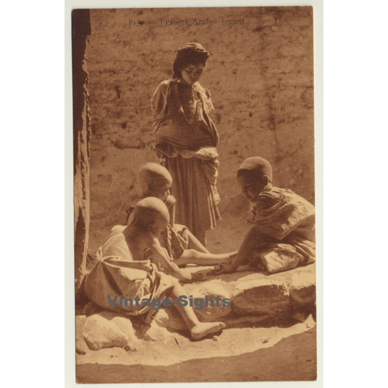 Magrheb: Enfants Arabes Jouant (Vintage Postcard)