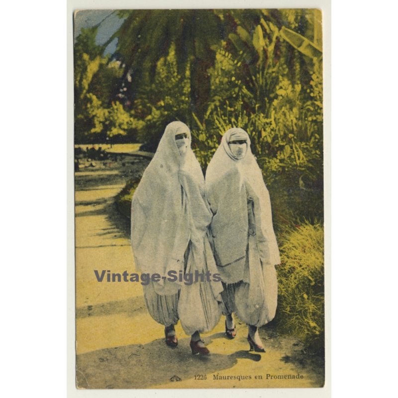 Maghreb: Mauresques En Promenade - Burqa (Vintage Postcard 1931) Maghreb: Mauresques En Promenade - Burqa (Vintage Postcard 1931)