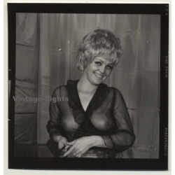 Sweet Blonde Woman *2 / Transparent Blouse - Boobs (Vintage Contact Sheet Photo 1970s)