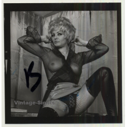 Sweet Blonde Woman *4 / Fishnets - Boobs (Vintage Contact Sheet Photo 1970s)