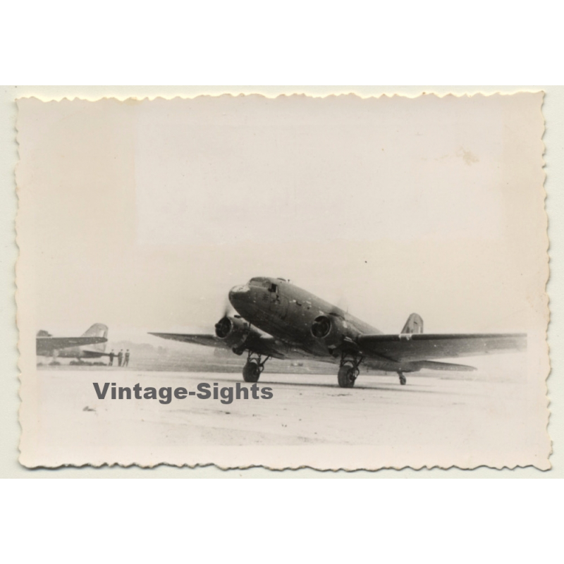 French AF Douglas C-47B-35-DK DC-3 Film Pathé (Vintage Photo 1947) French AF Douglas C-47B-35-DK DC-3 Film Pathé (Vintage Photo 1947)