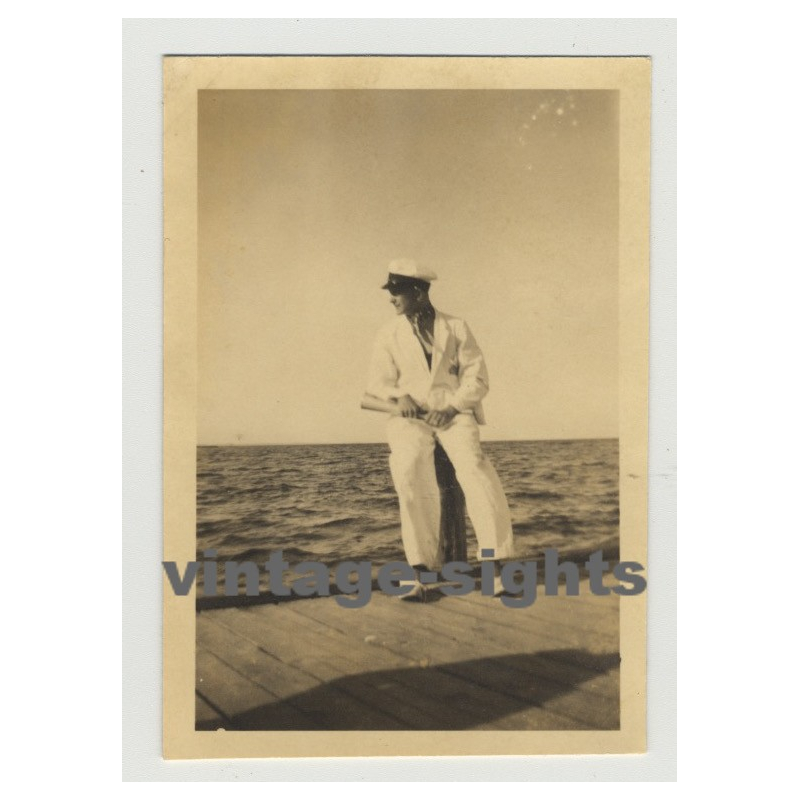 Pretty Guy In White Marine Suit / Landing Stage (Vintage Photo 40s/50s Gay Int)