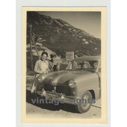 Ford Taunus 12M 15M On Tour: Mountain Pass Splügen Frontier (Vintage Photo 50s)