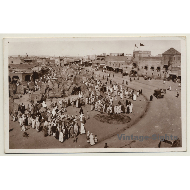 Place Djemma El Fna *2 - Base Aérienne De Marrakech (Vintage RPPC 1941) Place Djemma El Fna *2 - Base Aérienne De Marrakech (Vintage RPPC 1941)