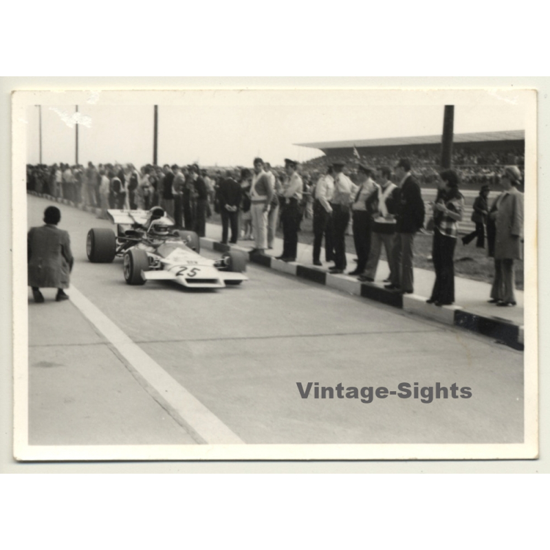 Nivelles-Baulers GP: Marlboro B.R.M. - Howard Ganley - Formula 1 (Vintage Photo 1972) Nivelles-Baulers GP: Marlboro B.R.M. - Howard Ganley - Formula 1 (Vintage Photo 1972)