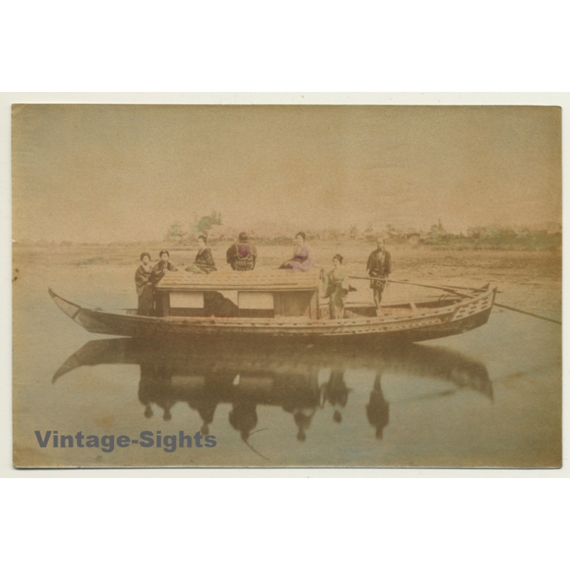 Japan: Geishas On River Boat / Yakatabune (Vintage Hand Tinted Photo ~1890s) Japan: Geishas On River Boat / Yakatabune (Vintage Hand Tinted Photo ~1890s)