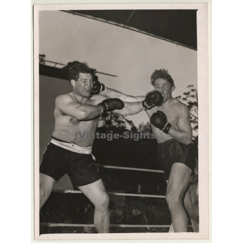 Boxing Berlin 1952: Conny Rux vs Eugene Roberts (Vintage Press Photo 1952)