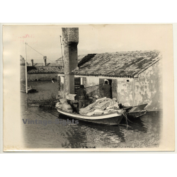 Porto Tolle: Italian Flood Havoc / Boat Approaches Flooded House (Vintage Press Photo1966)