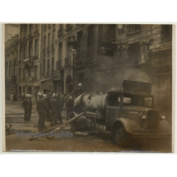 Paris: Big Fire At Quai Des Grands Augustins / Truck - Fire Fighters (Vintage Press Photo ~1930s)