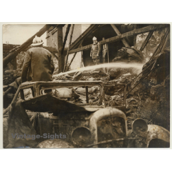 Pantin: Incendie - Fabrique De Sacs En Toile - Pompiers (Vintage Press Photo ~1930s)