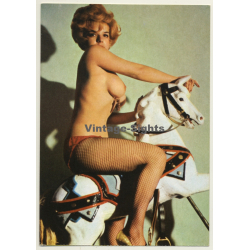 Nude Showgirl Hella / Pin-Up Akt-Studio X (Vintage PC Berlin 1960s)