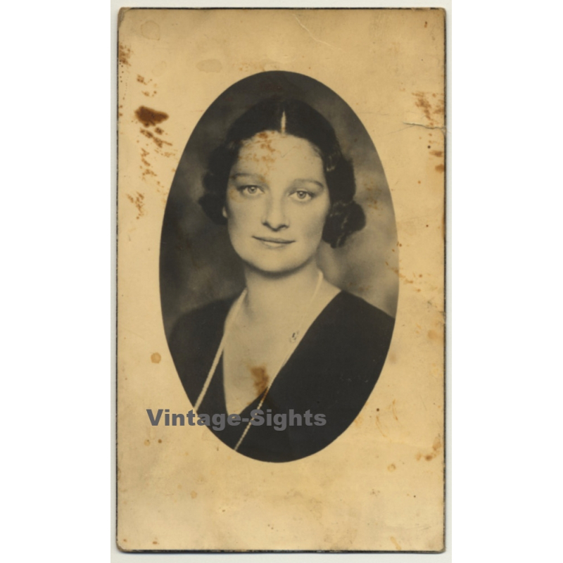 Astrid Reine Des Belge (Vintage Commemorative Photo Card ~1930s)