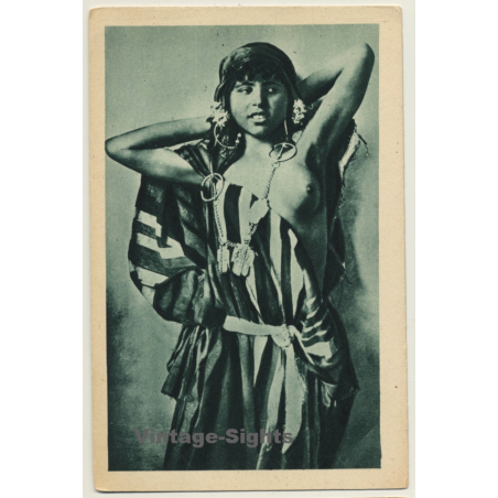 Algeria: Jeune Fille Indigène / Topless - Risqué - Ethnic (Vintage PC 1930)